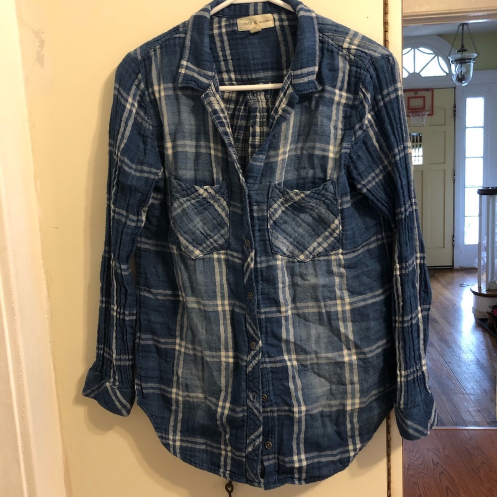 Anthropologie Cloth and Stone Flannel Top Small